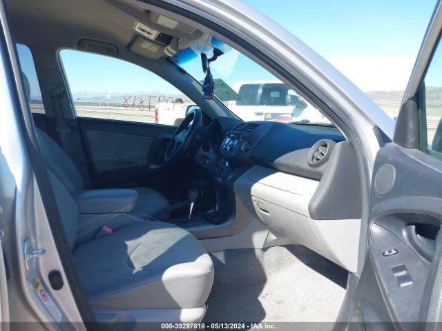 Photo 4 VIN: JTMBF4DV2A5024339 - TOYOTA RAV4 