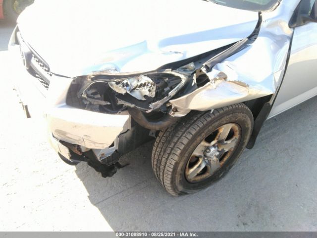 Photo 5 VIN: JTMBF4DV3A5023166 - TOYOTA RAV4 