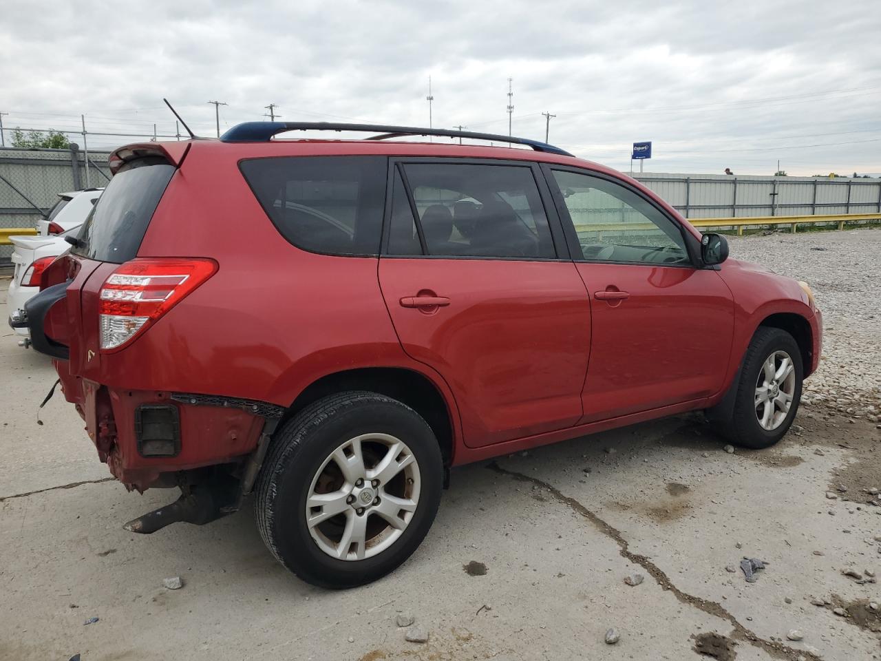 Photo 2 VIN: JTMBF4DV3C5054405 - TOYOTA RAV 4 