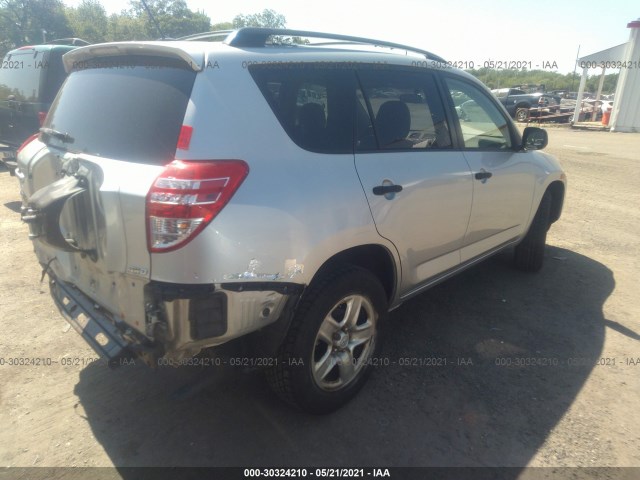 Photo 3 VIN: JTMBF4DV4AD026521 - TOYOTA RAV4 