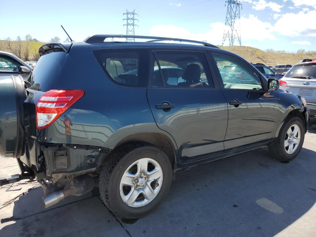 Photo 2 VIN: JTMBF4DV5A5035402 - TOYOTA RAV 4 