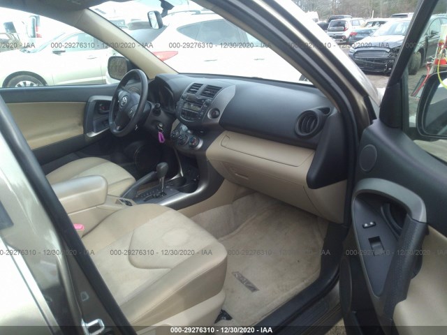 Photo 4 VIN: JTMBF4DV5AD035874 - TOYOTA RAV4 