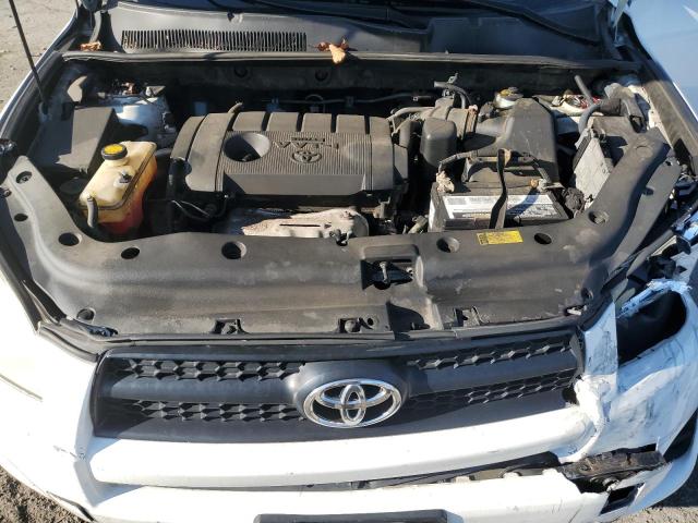 Photo 11 VIN: JTMBF4DV7CD043980 - TOYOTA RAV4 