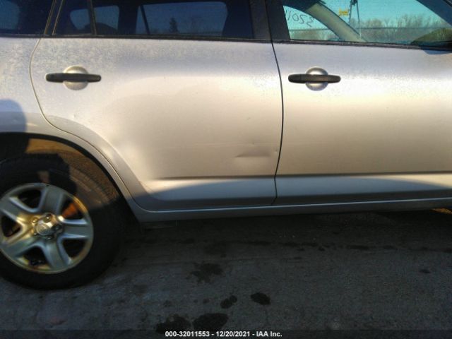 Photo 5 VIN: JTMBF4DV8AD032175 - TOYOTA RAV4 