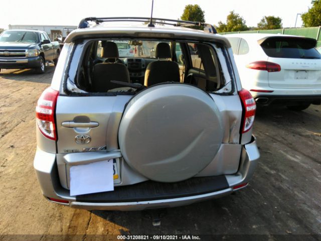 Photo 5 VIN: JTMBF4DV8AD032337 - TOYOTA RAV4 