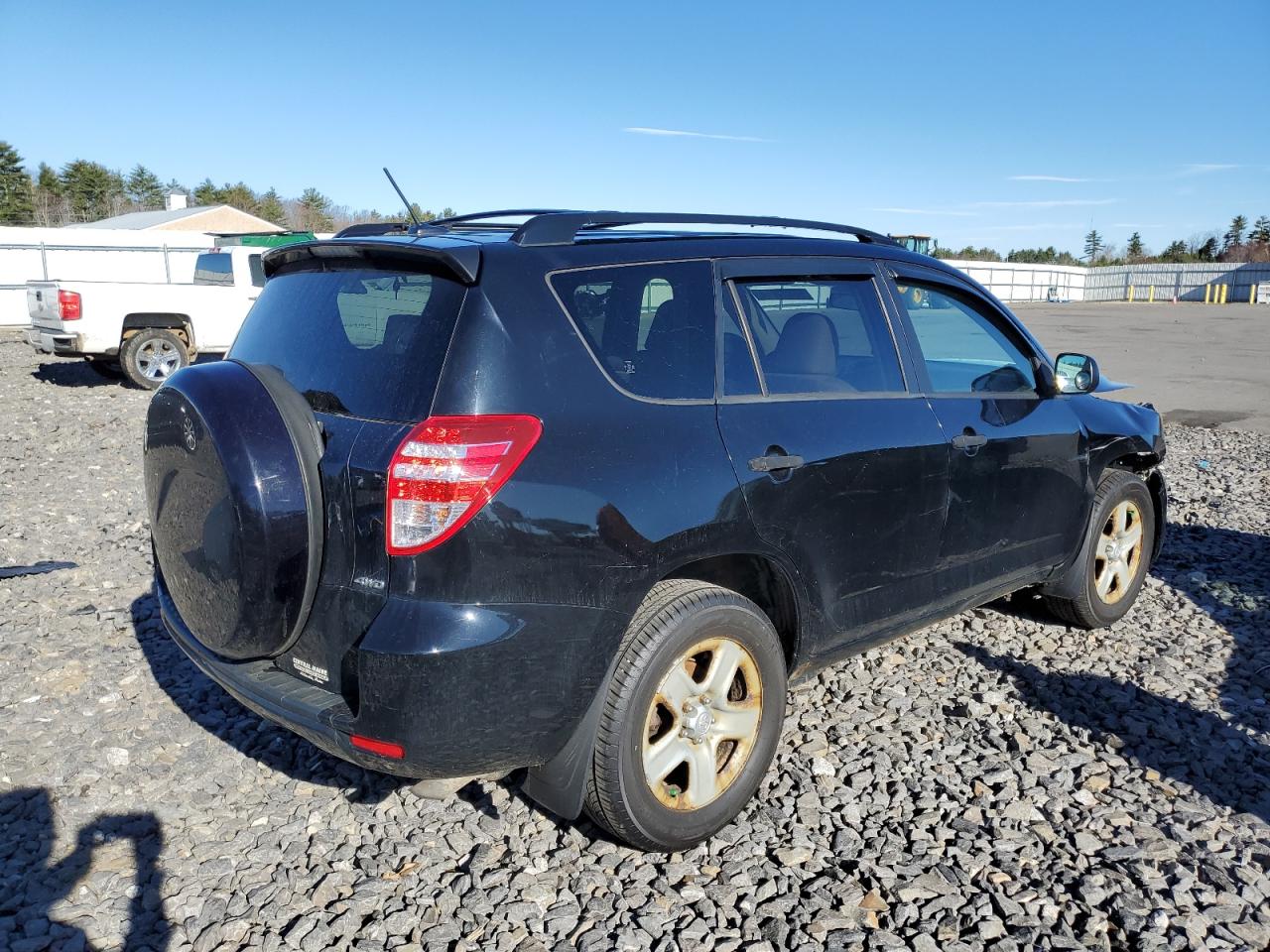 Photo 2 VIN: JTMBF4DV8BD041265 - TOYOTA RAV 4 