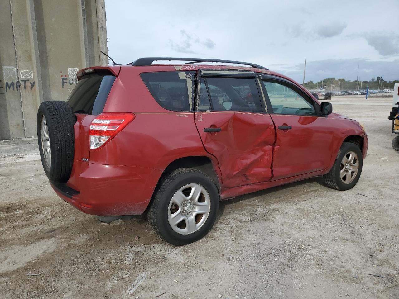 Photo 2 VIN: JTMBF4DVXA5028736 - TOYOTA RAV 4 