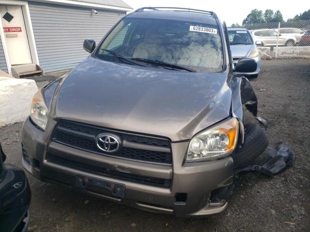 Photo 4 VIN: JTMBF4DVXAD021453 - TOYOTA RAV4 