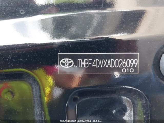 Photo 8 VIN: JTMBF4DVXAD026099 - TOYOTA RAV4 