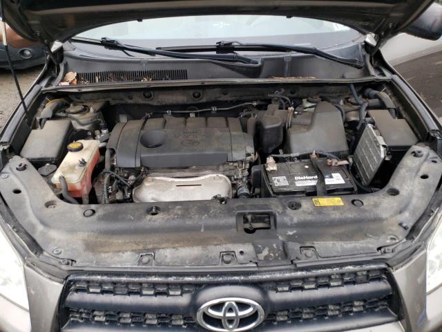 Photo 11 VIN: JTMBF4DVXCD043861 - TOYOTA RAV4 