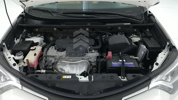 Photo 27 VIN: JTMBF9EV1JJ220212 - TOYOTA RAV 4 