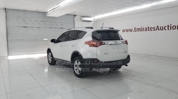 Photo 6 VIN: JTMBF9EVXFJ030643 - TOYOTA RAV 4 