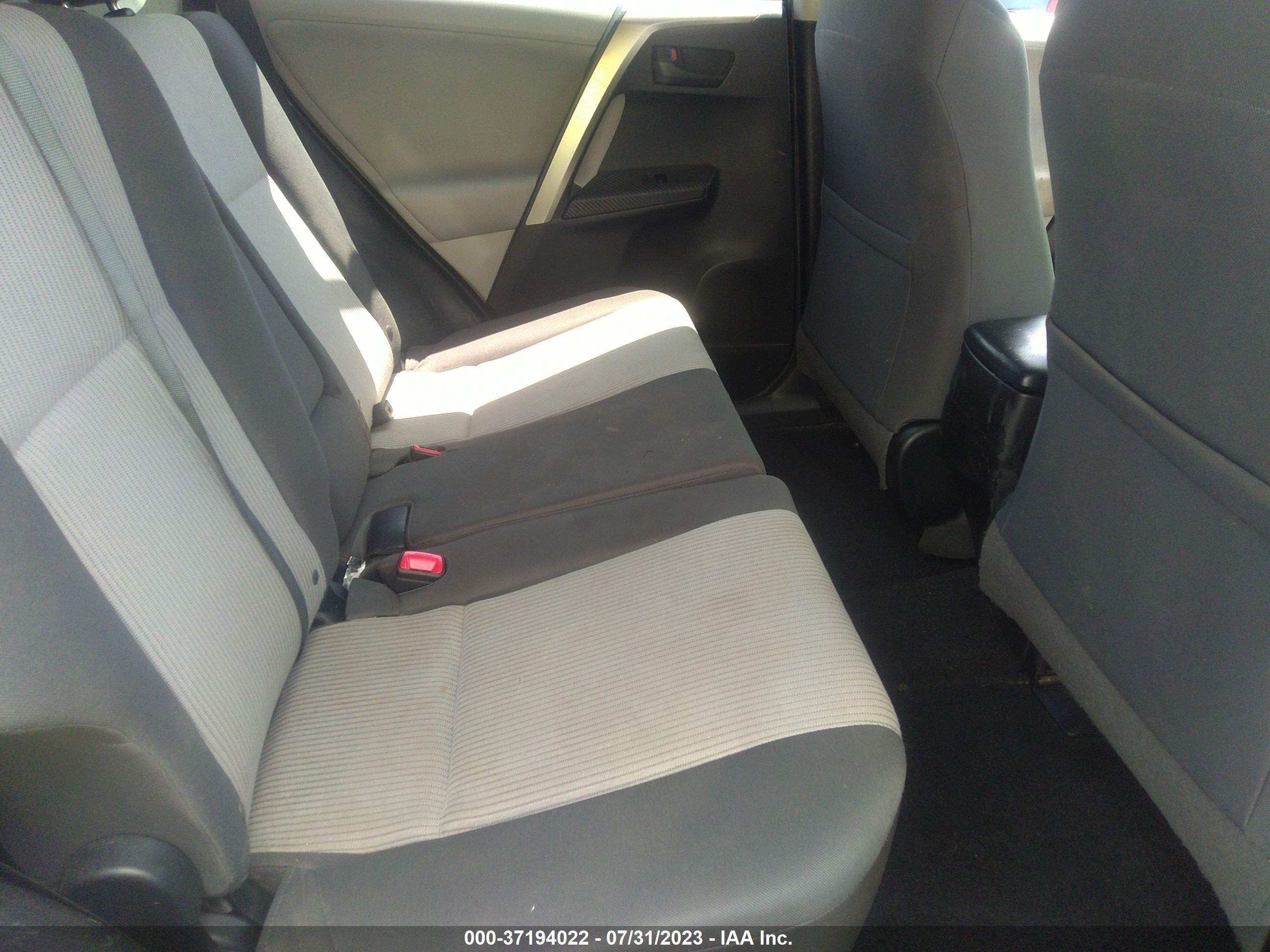 Photo 7 VIN: JTMBFREV0DD035880 - TOYOTA RAV 4 