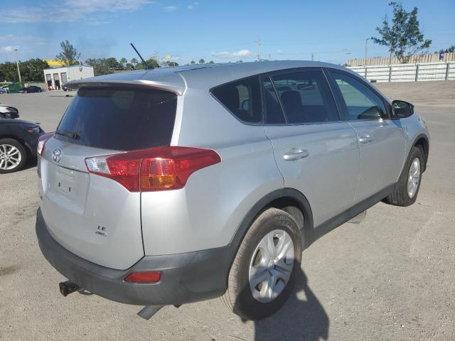 Photo 3 VIN: JTMBFREV0ED071652 - TOYOTA RAV4 LE 