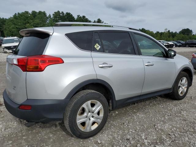 Photo 2 VIN: JTMBFREV0FD143113 - TOYOTA RAV4 LE 