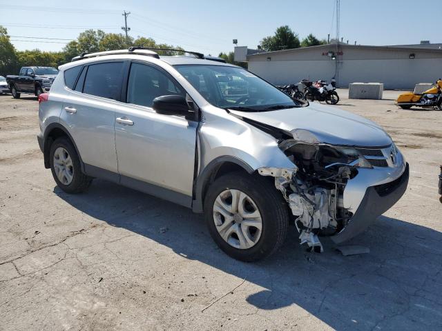 Photo 3 VIN: JTMBFREV0FJ046849 - TOYOTA RAV4 LE 