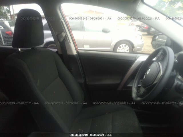 Photo 4 VIN: JTMBFREV0GJ077259 - TOYOTA RAV4 