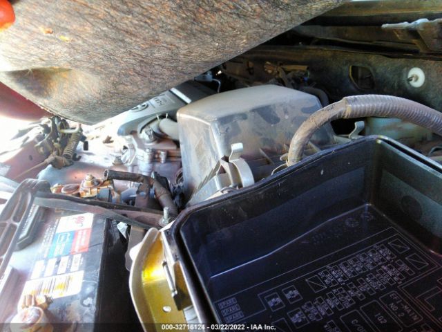 Photo 9 VIN: JTMBFREV0GJ087337 - TOYOTA RAV4 