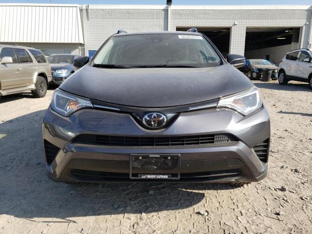 Photo 4 VIN: JTMBFREV0HJ109550 - TOYOTA RAV4 LE 