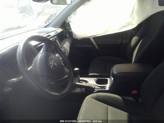 Photo 4 VIN: JTMBFREV0HJ120712 - TOYOTA RAV4 