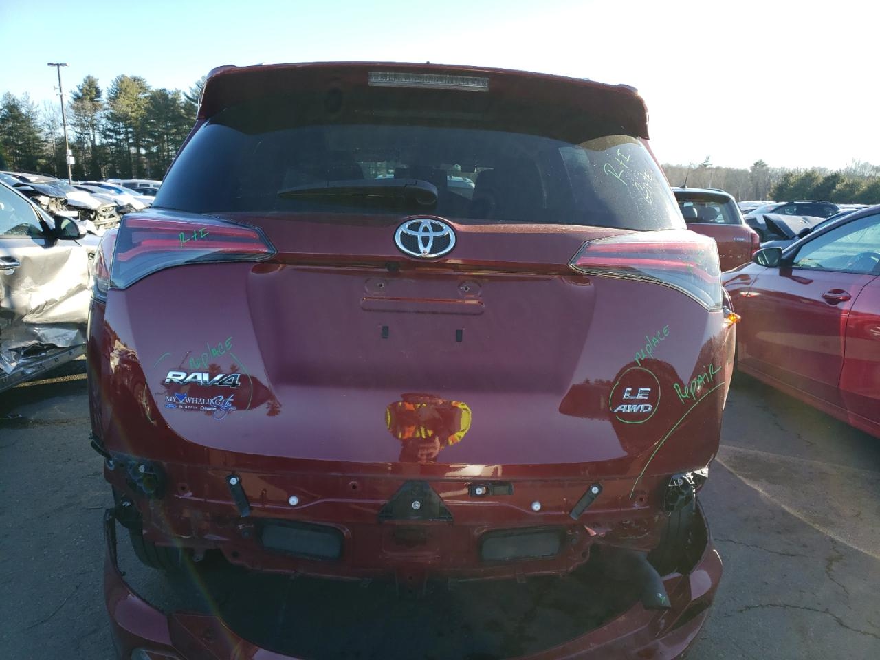 Photo 5 VIN: JTMBFREV0JD257301 - TOYOTA RAV 4 