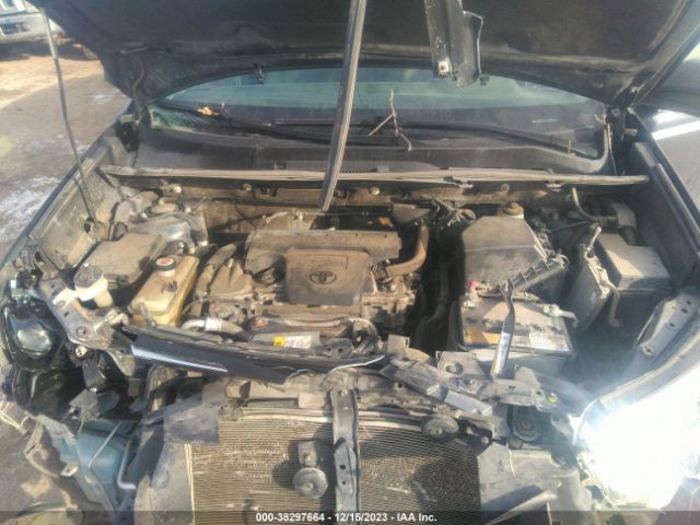 Photo 9 VIN: JTMBFREV0JJ724427 - TOYOTA RAV4 