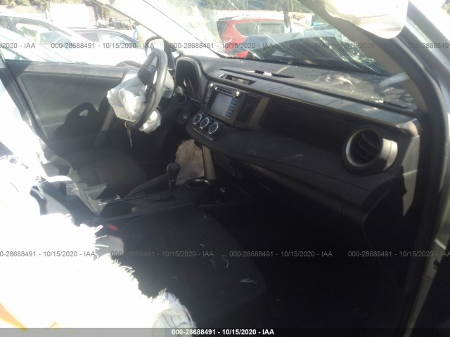 Photo 4 VIN: JTMBFREV1FD148921 - TOYOTA RAV4 