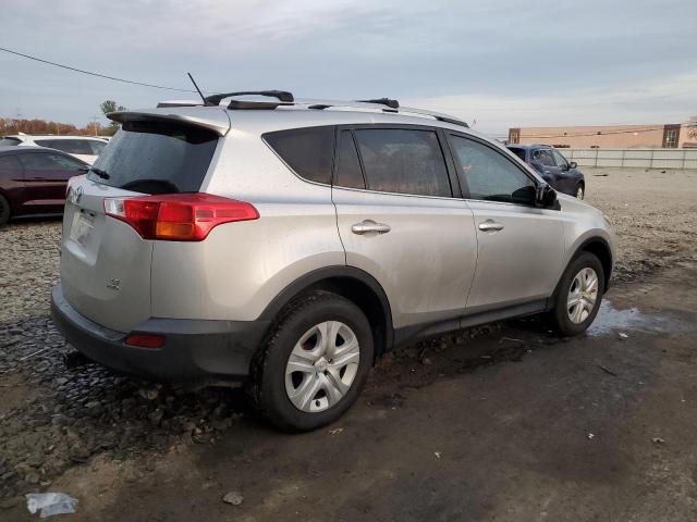 Photo 2 VIN: JTMBFREV1FJ044060 - TOYOTA RAV4 LE 