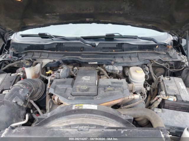 Photo 9 VIN: JTMBFREV1GJ097584 - TOYOTA RAV4 