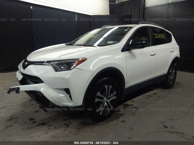 Photo 1 VIN: JTMBFREV1HJ701006 - TOYOTA RAV4 