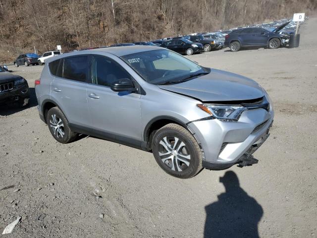 Photo 3 VIN: JTMBFREV1JJ195988 - TOYOTA RAV4 LE 