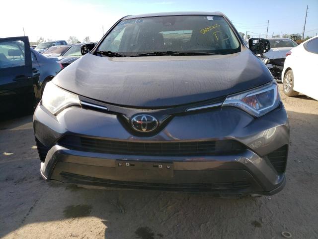 Photo 4 VIN: JTMBFREV1JJ211316 - TOYOTA RAV4 LE 