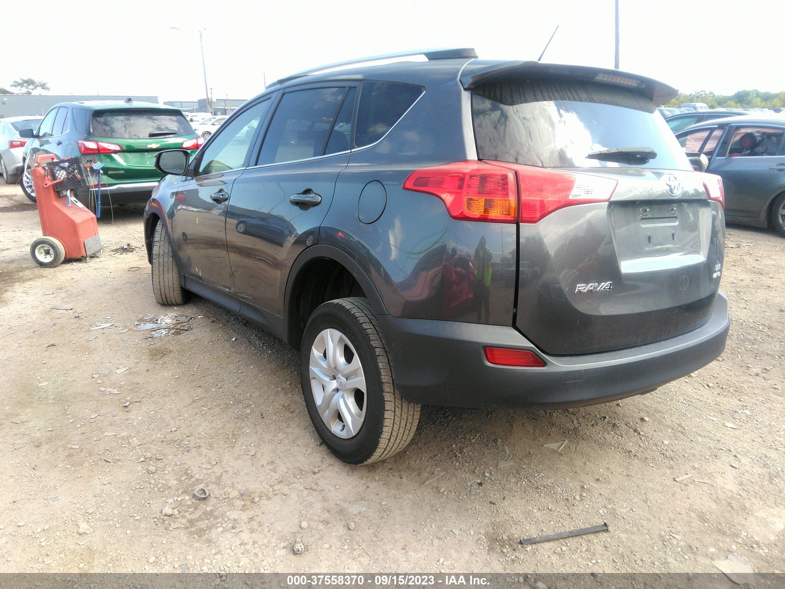 Photo 2 VIN: JTMBFREV2FJ028188 - TOYOTA RAV 4 