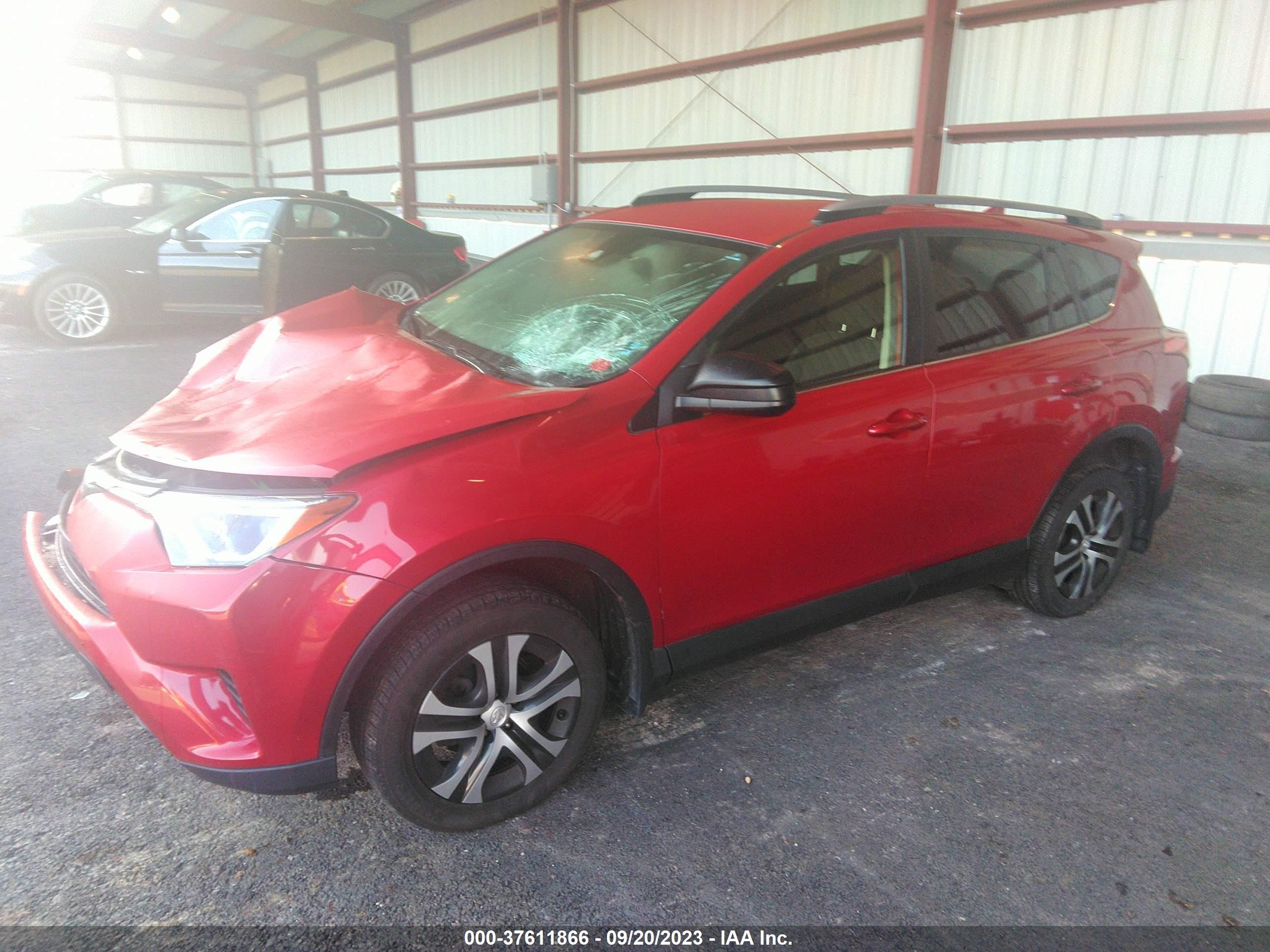 Photo 1 VIN: JTMBFREV2HJ160483 - TOYOTA RAV 4 