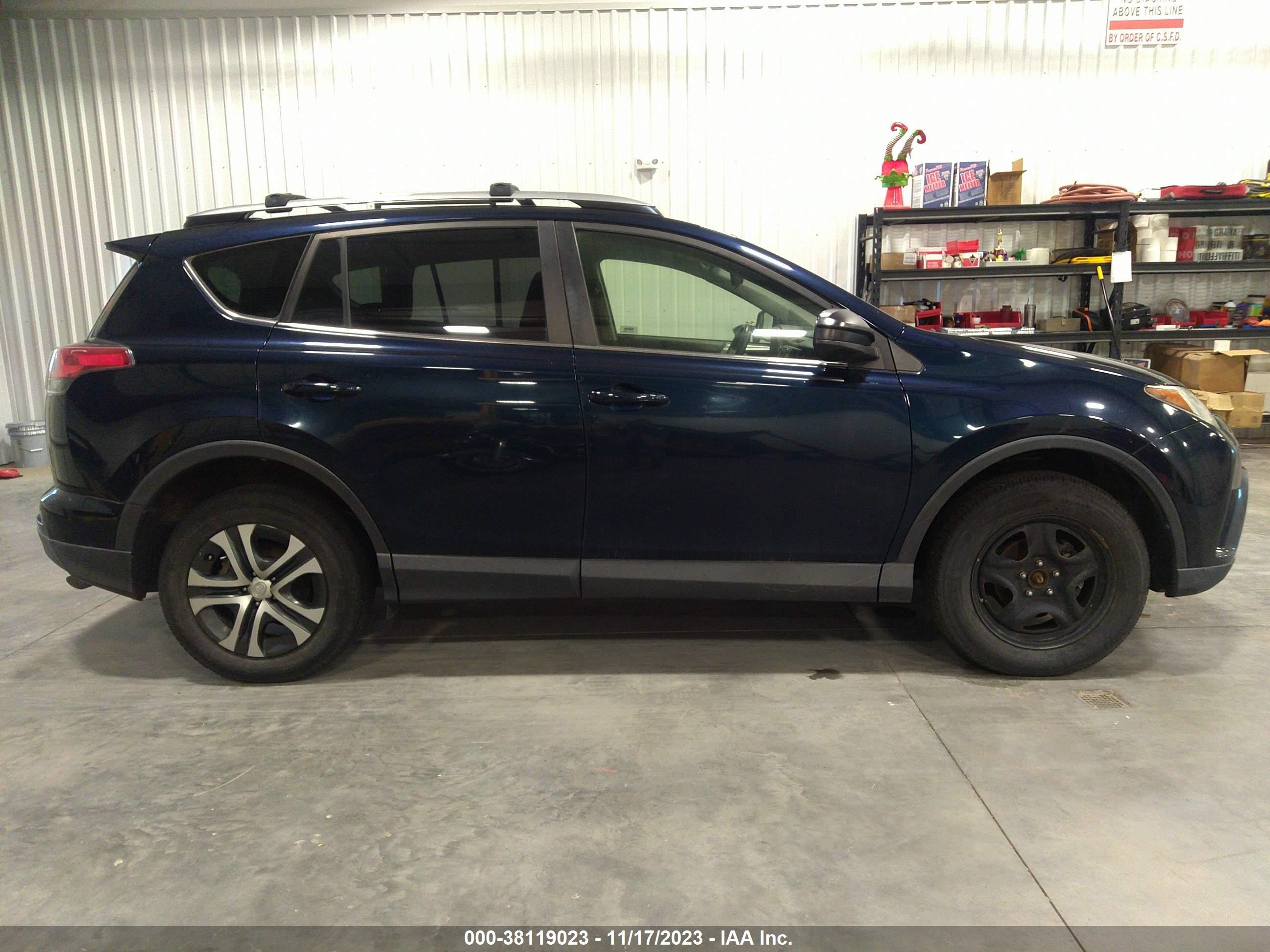 Photo 12 VIN: JTMBFREV2HJ702598 - TOYOTA RAV 4 