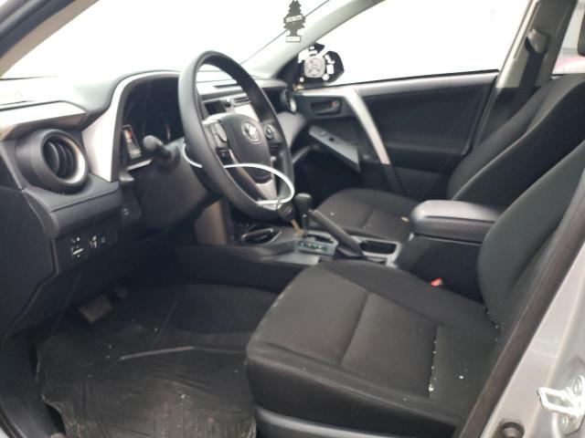 Photo 4 VIN: JTMBFREV2JD252150 - TOYOTA RAV4 LE 