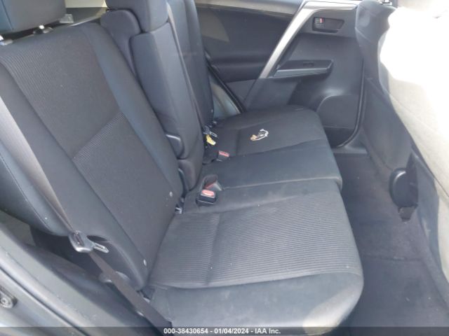 Photo 7 VIN: JTMBFREV2JJ204617 - TOYOTA RAV4 