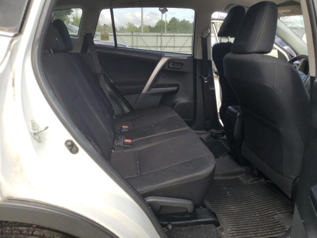 Photo 10 VIN: JTMBFREV2JJ721027 - TOYOTA RAV4 LE 