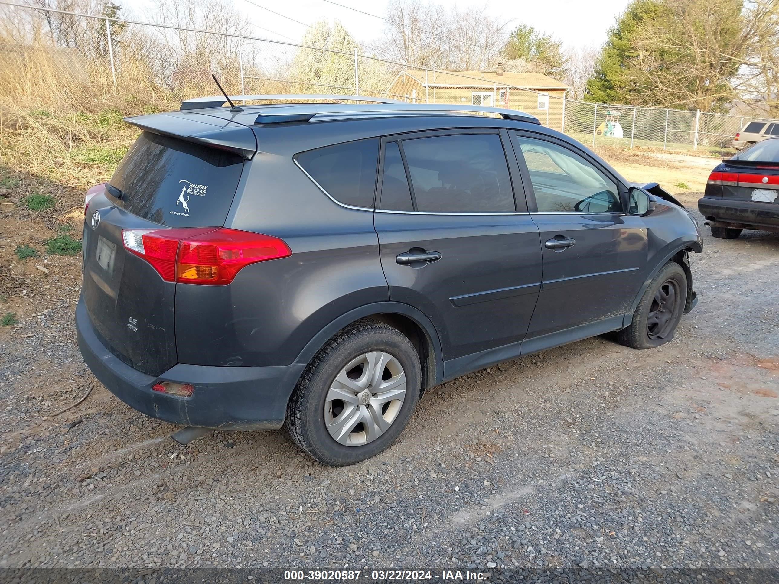 Photo 3 VIN: JTMBFREV3EJ003461 - TOYOTA RAV 4 