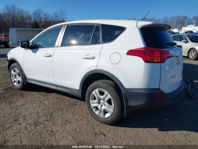 Photo 2 VIN: JTMBFREV3FD103639 - TOYOTA RAV4 