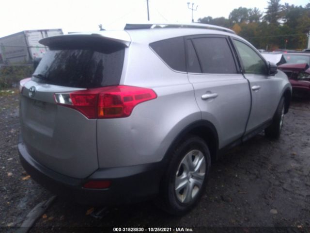 Photo 3 VIN: JTMBFREV3FD147978 - TOYOTA RAV4 