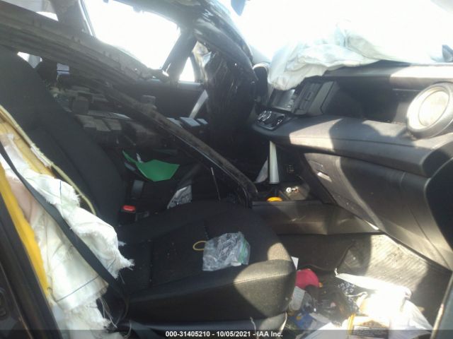 Photo 4 VIN: JTMBFREV3JJ220969 - TOYOTA RAV4 