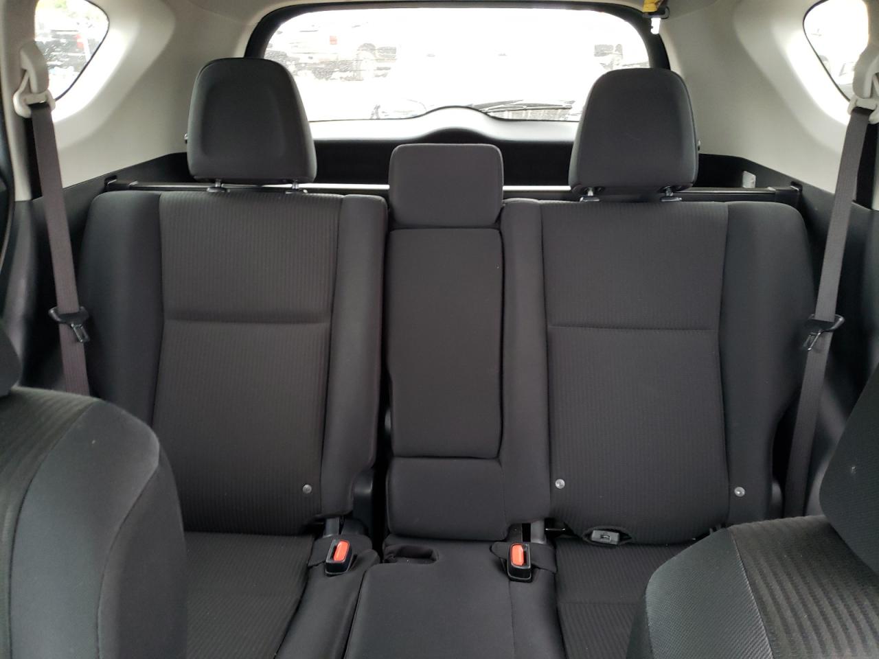 Photo 9 VIN: JTMBFREV3JJ256807 - TOYOTA RAV 4 