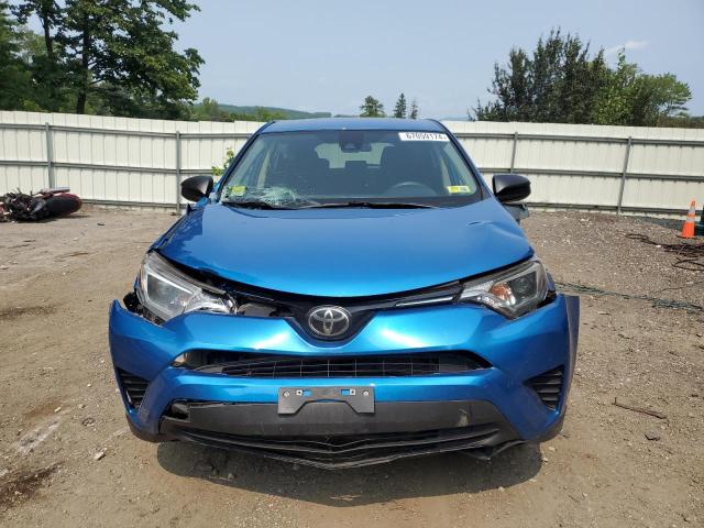 Photo 4 VIN: JTMBFREV3JJ724860 - TOYOTA RAV4 LE 