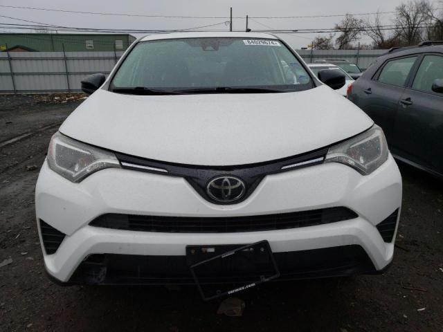 Photo 4 VIN: JTMBFREV3JJ727483 - TOYOTA RAV4 LE 