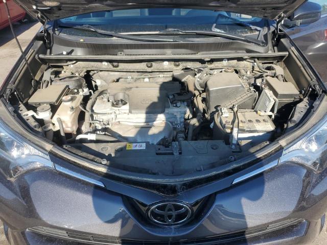 Photo 11 VIN: JTMBFREV3JJ731470 - TOYOTA RAV4 LE 