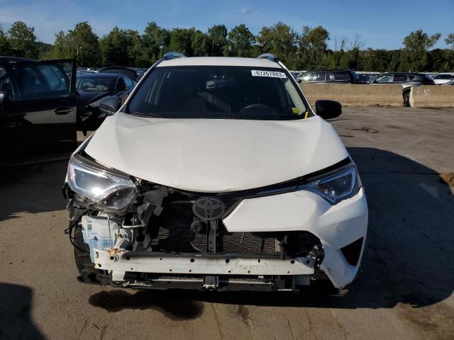 Photo 4 VIN: JTMBFREV4GJ078057 - TOYOTA RAV4 LE 