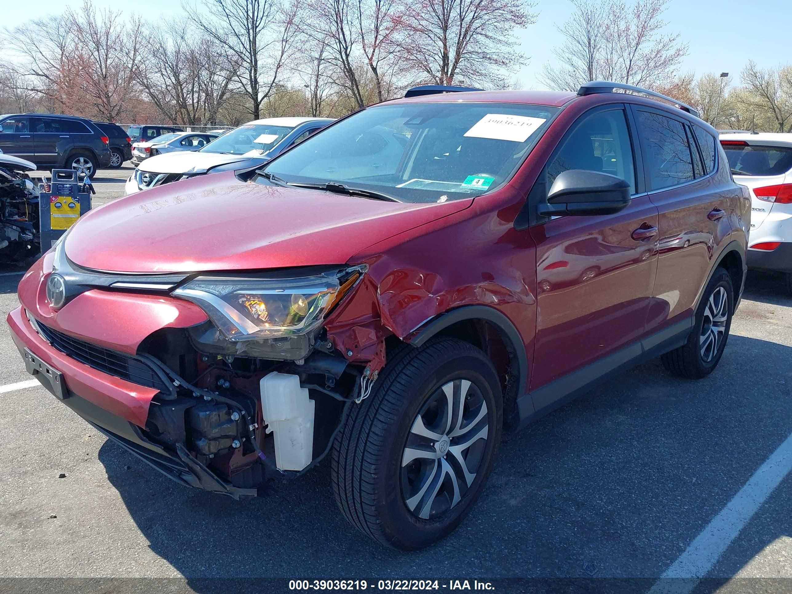 Photo 5 VIN: JTMBFREV4JD233910 - TOYOTA RAV 4 