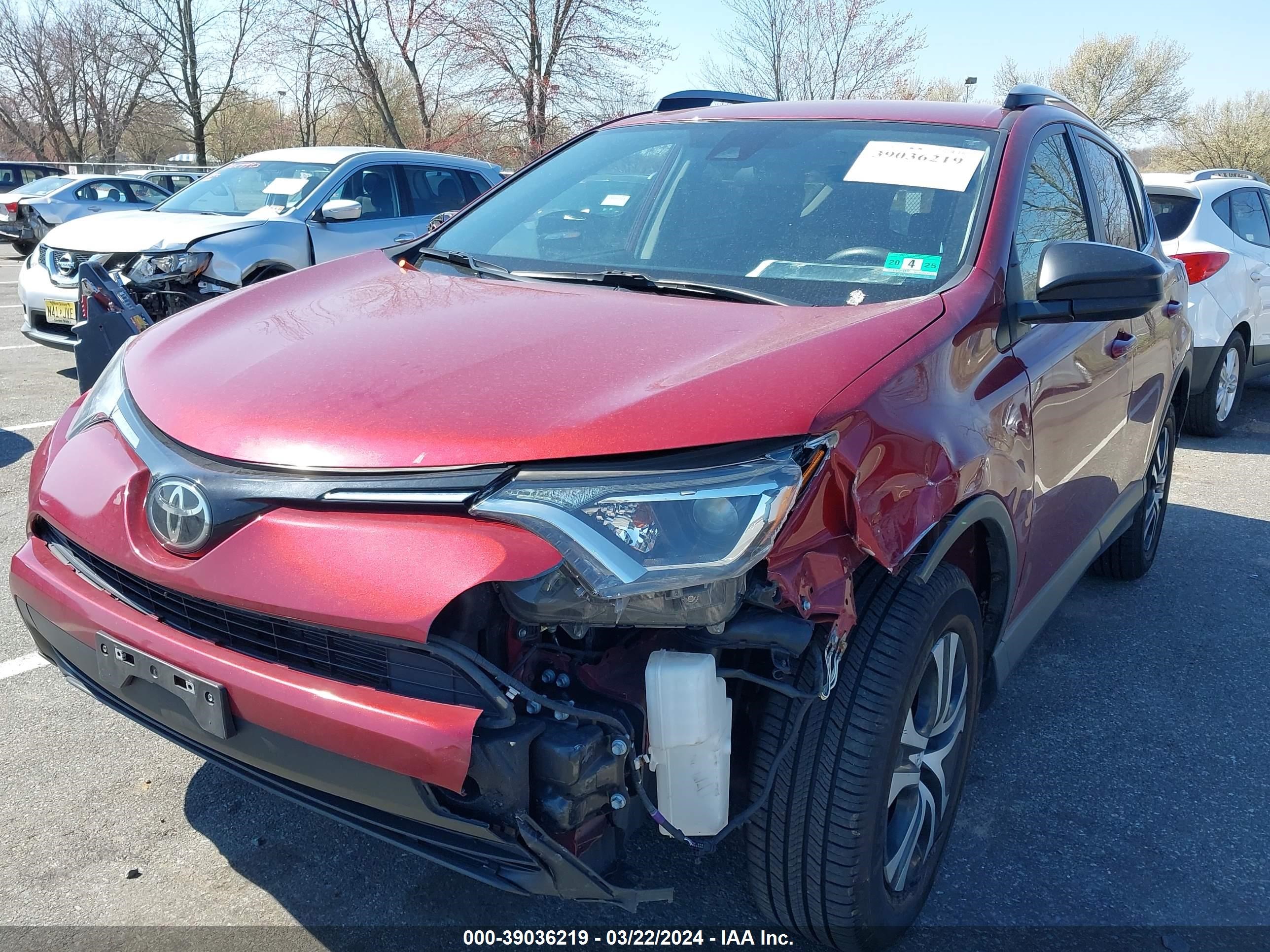 Photo 9 VIN: JTMBFREV4JD233910 - TOYOTA RAV 4 