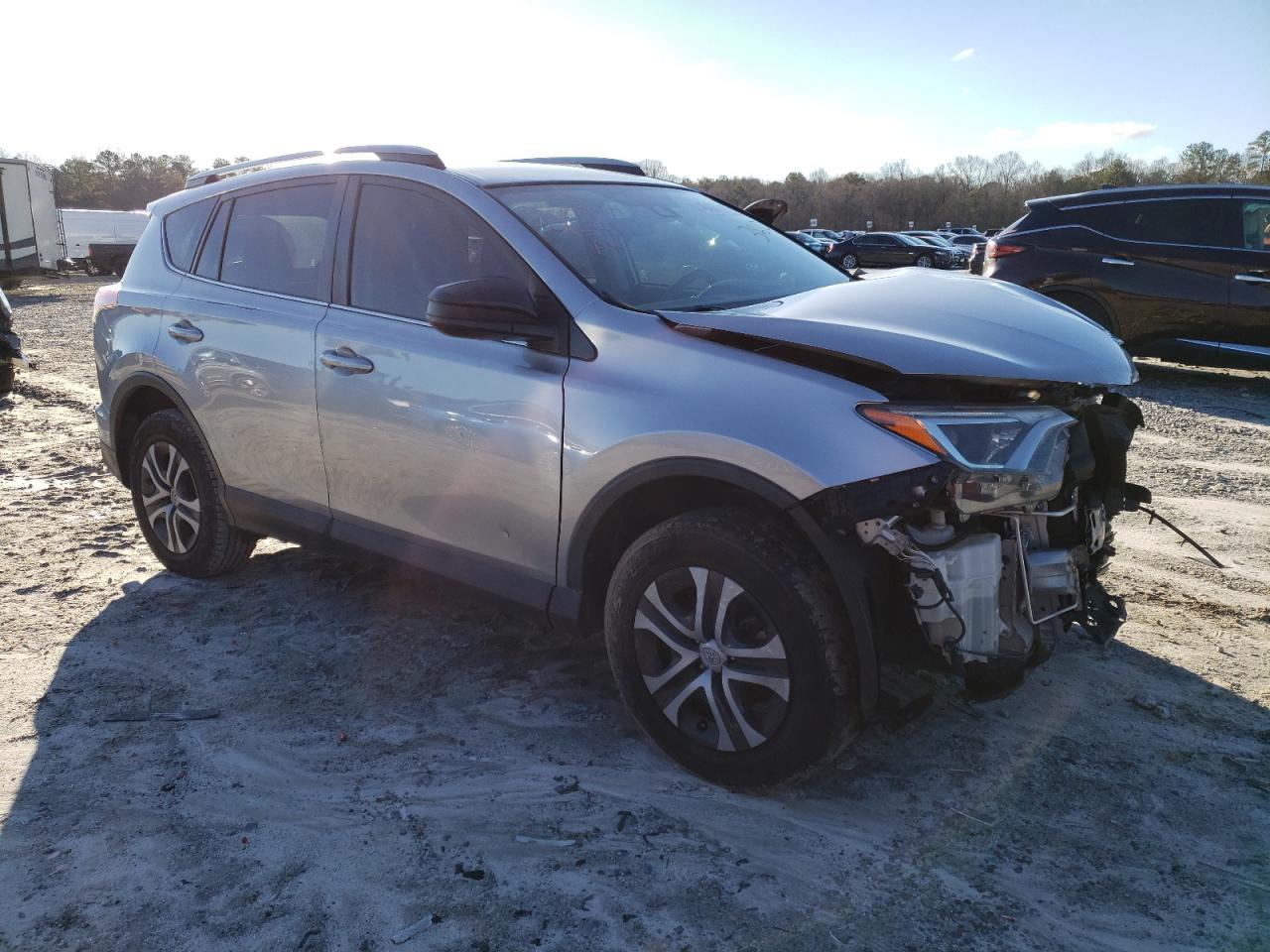 Photo 3 VIN: JTMBFREV4JJ249641 - TOYOTA RAV 4 